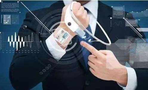 智能可穿戴设备的未来:移动医疗健康监测成焦点